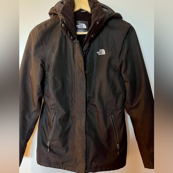 The North Face Women's Black WinterJacket Removable Hood  Small - Picture 1 of 13